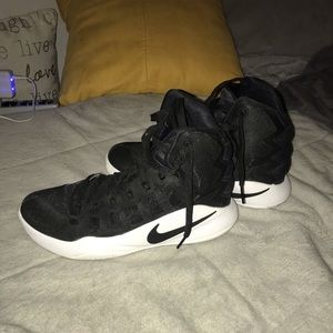 hyperdunks for girls